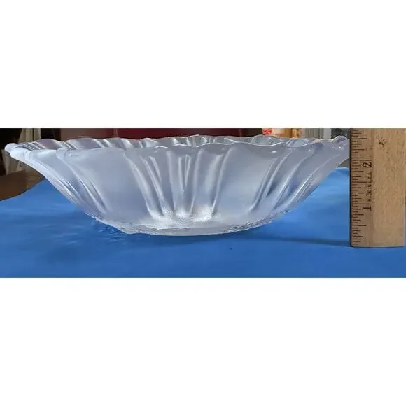 MIKASA 10.5” Frosted Glass Bowl Celebrations Winter Dreams Collection NIB - Picture 10 of 15